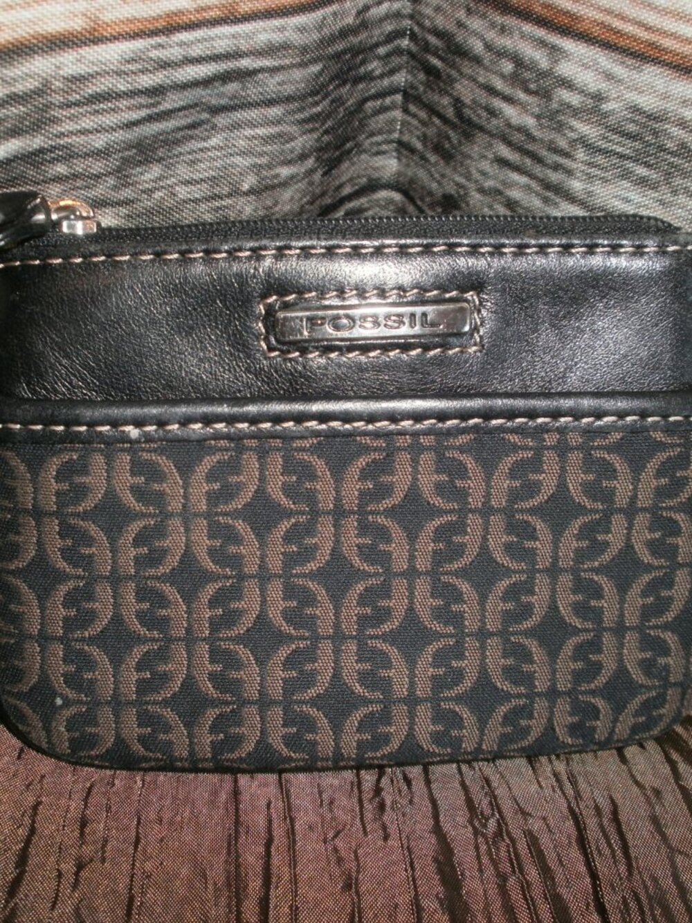 Vintage FOSSIL Leather and Fabric Coin ID Purse Excellent!